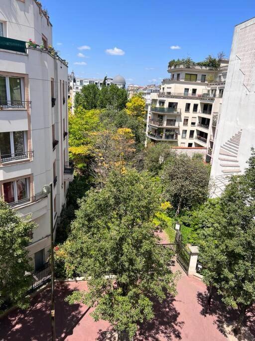 Apartamento Studio A Deux Pas De Paris Levallois-Perret Exterior foto