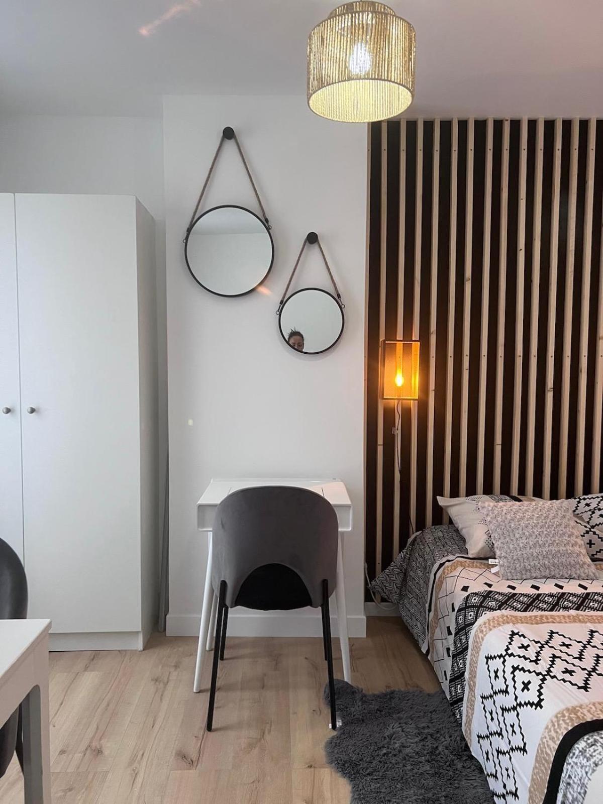 Apartamento Studio A Deux Pas De Paris Levallois-Perret Exterior foto
