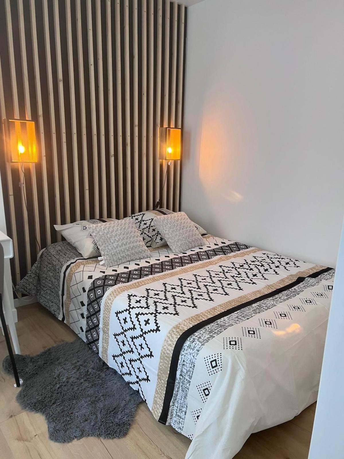 Apartamento Studio A Deux Pas De Paris Levallois-Perret Exterior foto